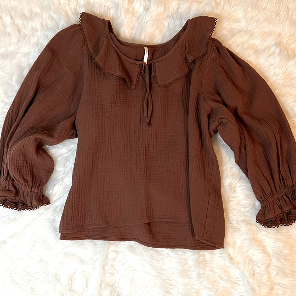 Girly top New w/ Tags